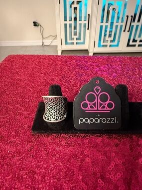 paparazzi Silver Filigree Stretch Ring with Pink Backing